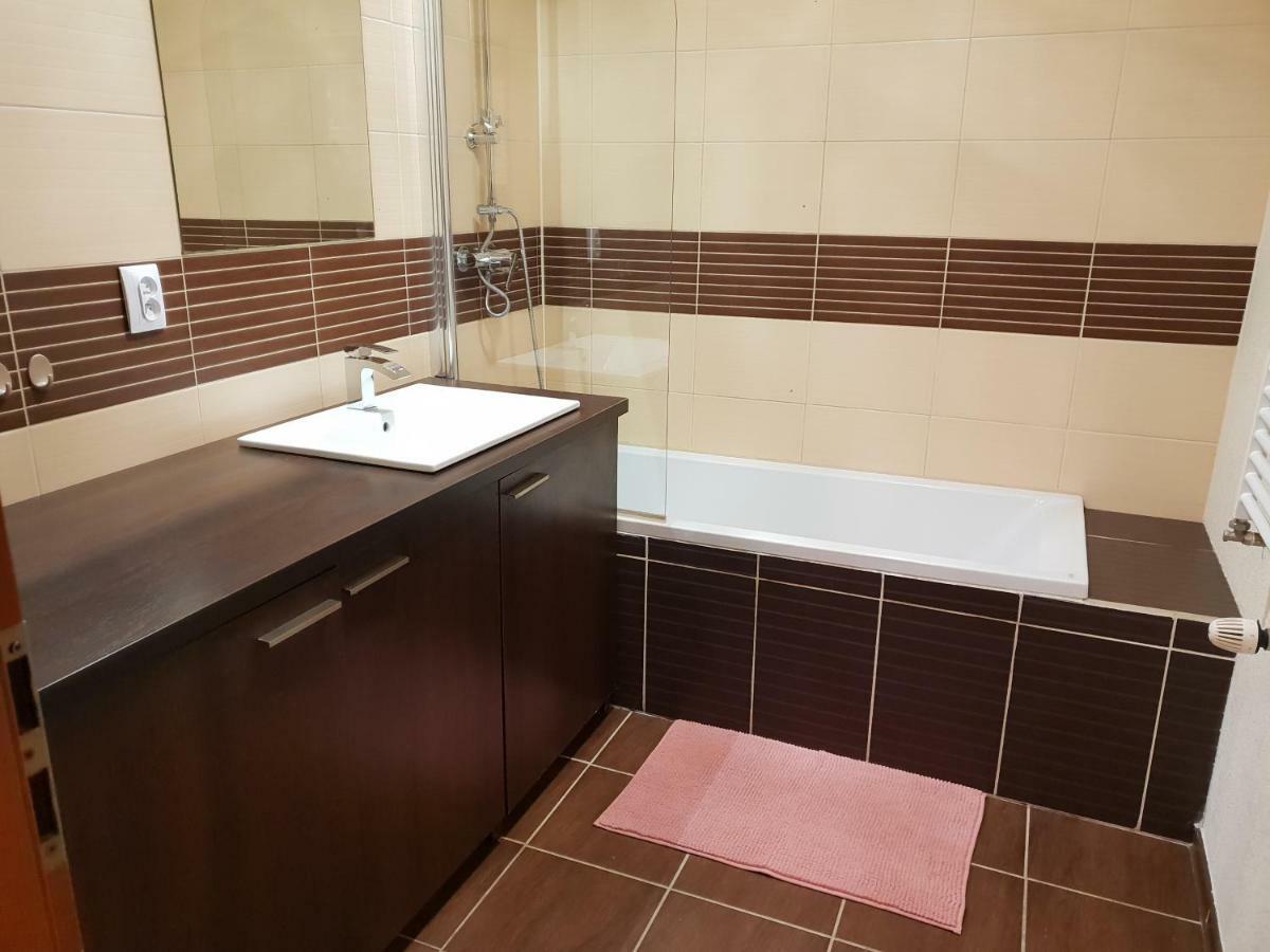 Apartament Szafir Zielona Góra Exteriör bild