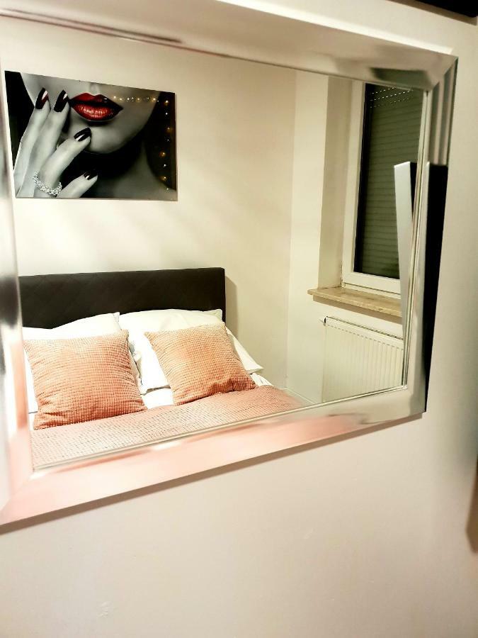 Apartament Szafir Zielona Góra Exteriör bild